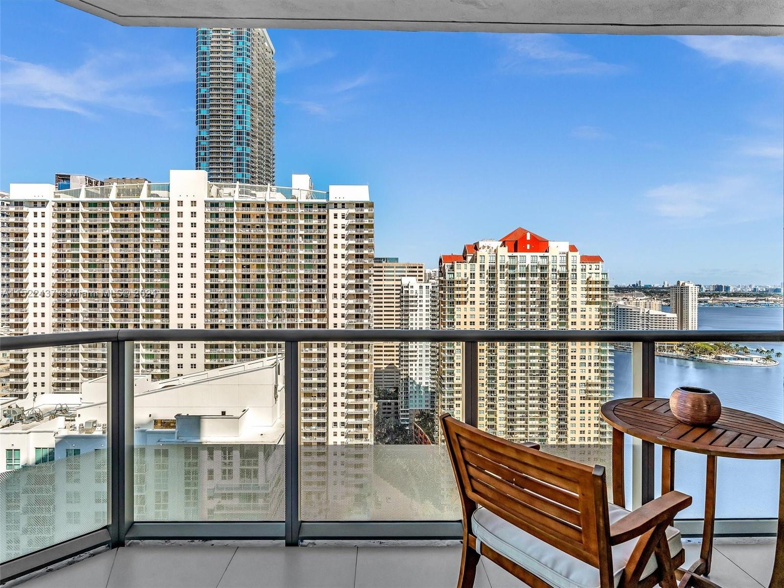 1300 Brickell Bay Dr # 3207