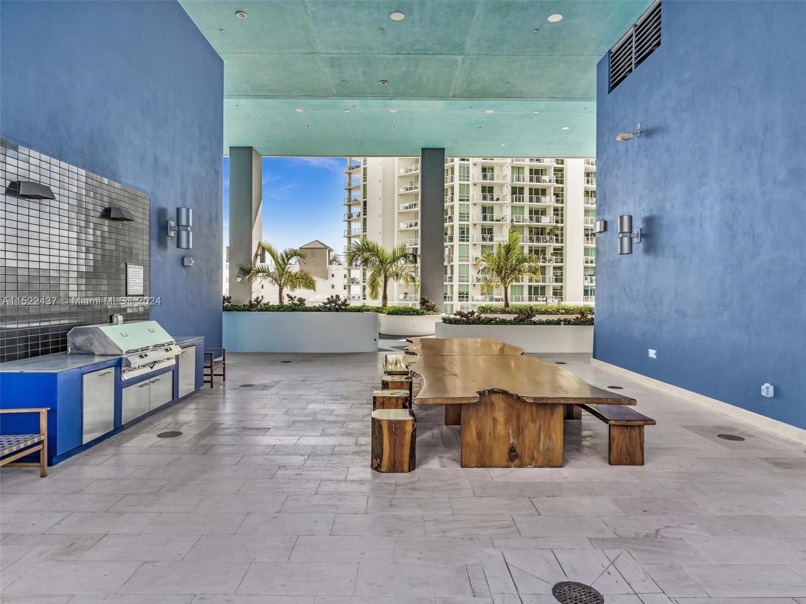 1300 Brickell Bay Dr # 3207
