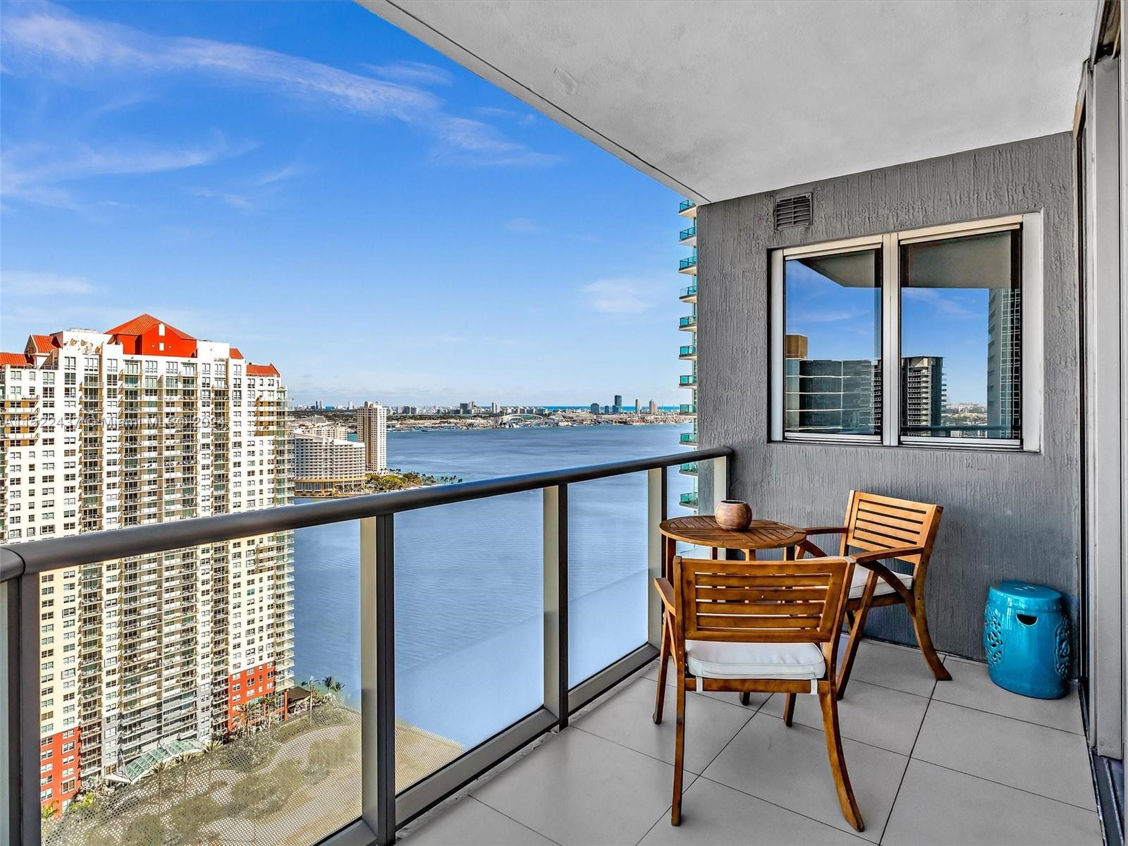 1300 Brickell Bay Dr # 3207