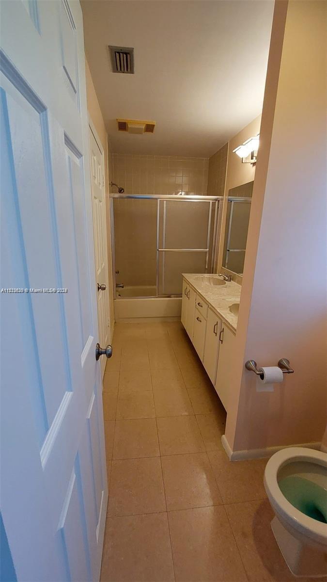 4226 S Landar Dr # 4226