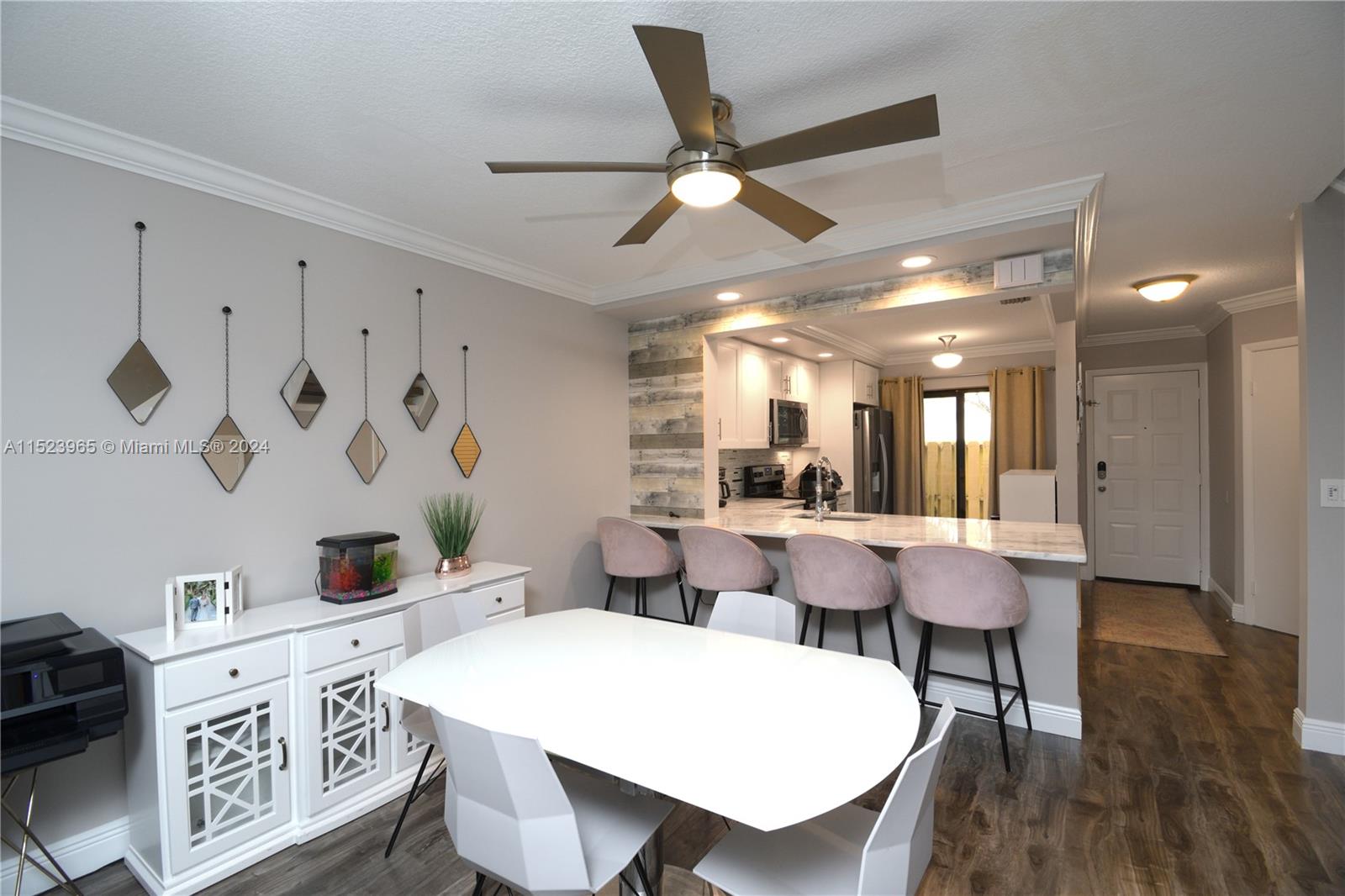 3655 Carambola Cir N # 2859