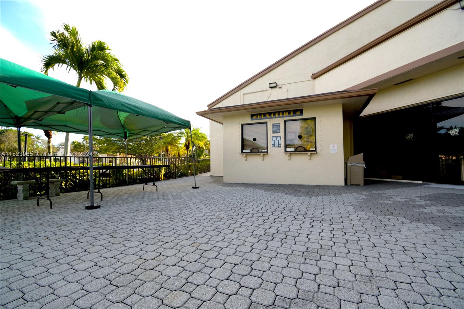 3655 Carambola Cir N # 2859