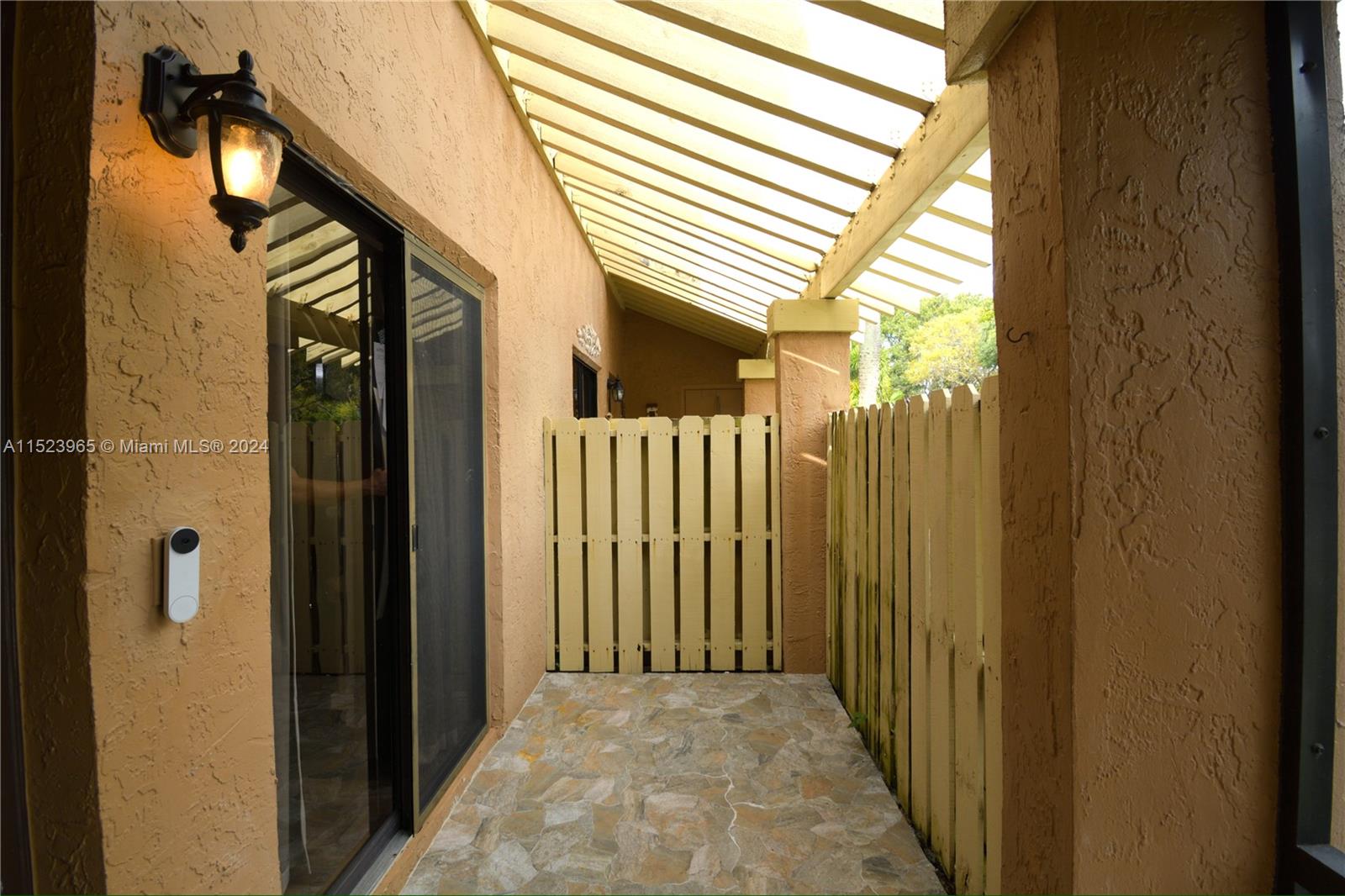 3655 Carambola Cir N # 2859