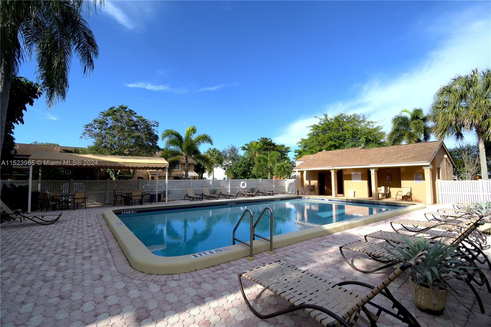 3655 Carambola Cir N # 2859