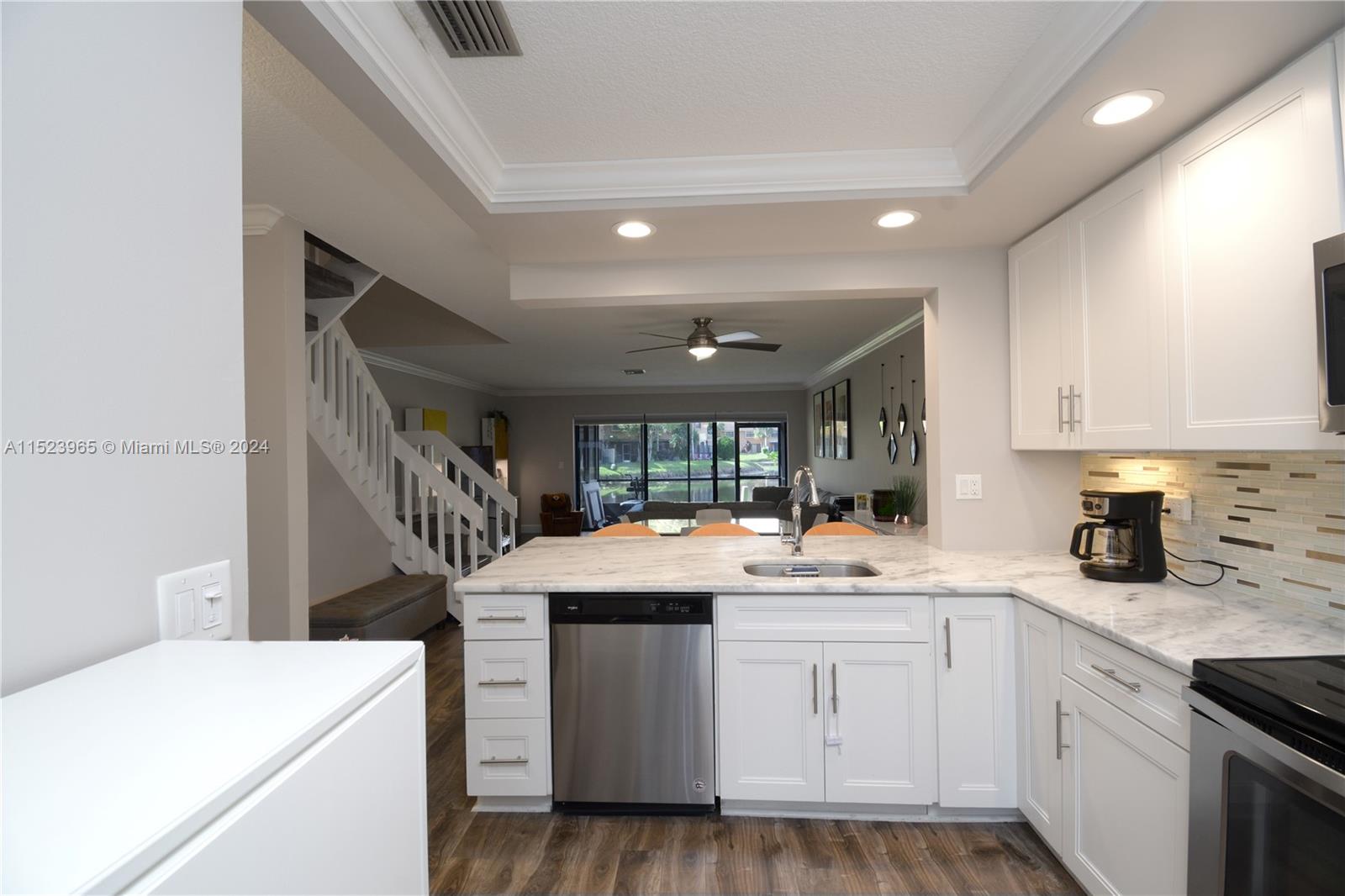 3655 Carambola Cir N # 2859