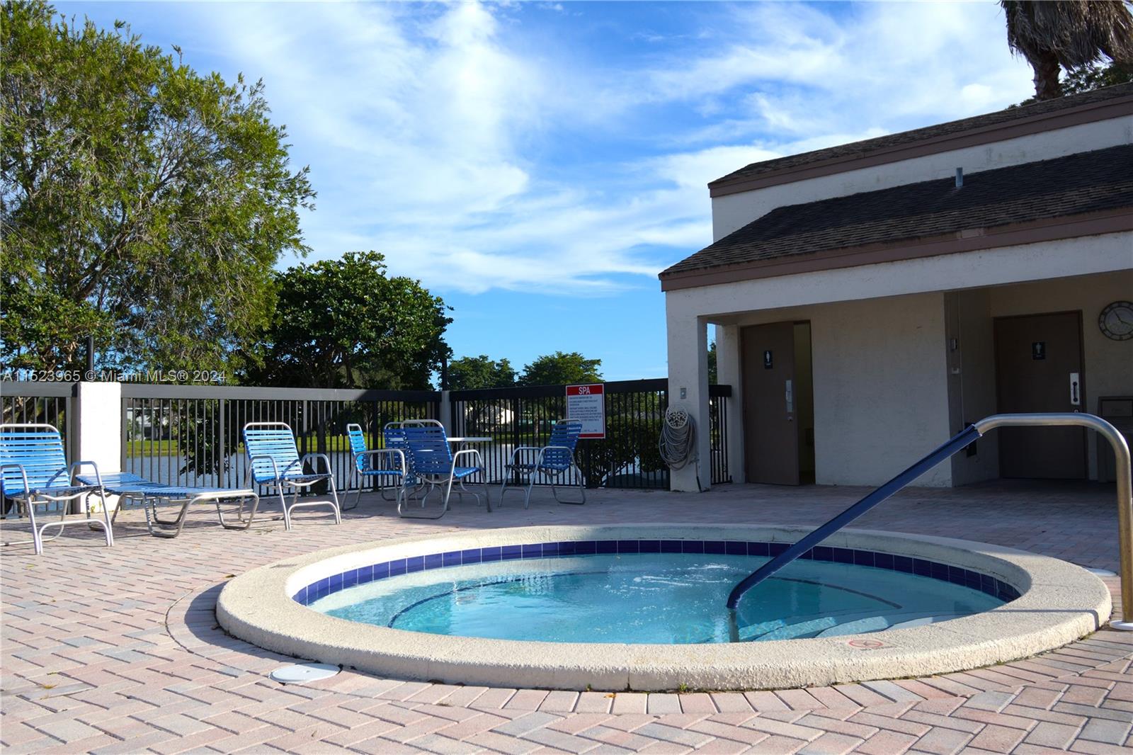 3655 Carambola Cir N # 2859