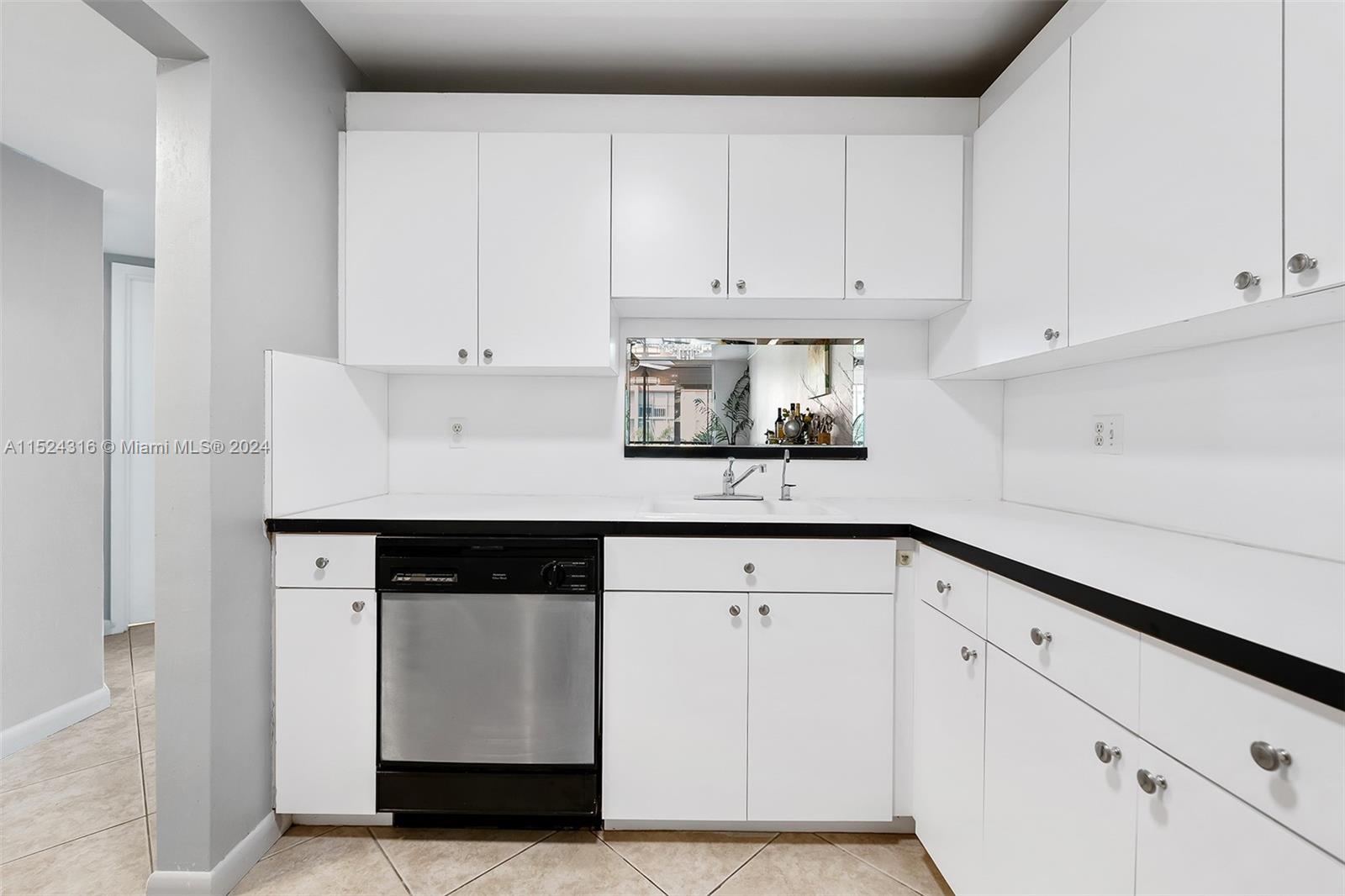 5300 NE 24TH TER # 432C