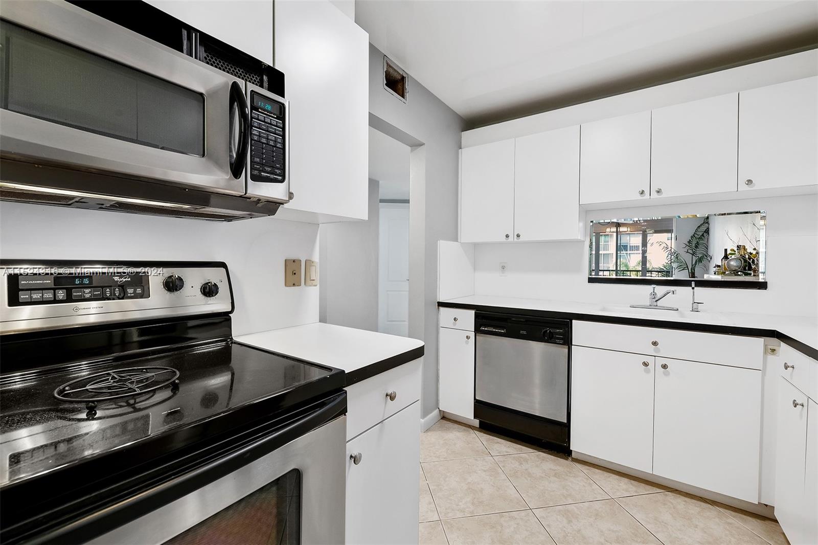 5300 NE 24TH TER # 432C
