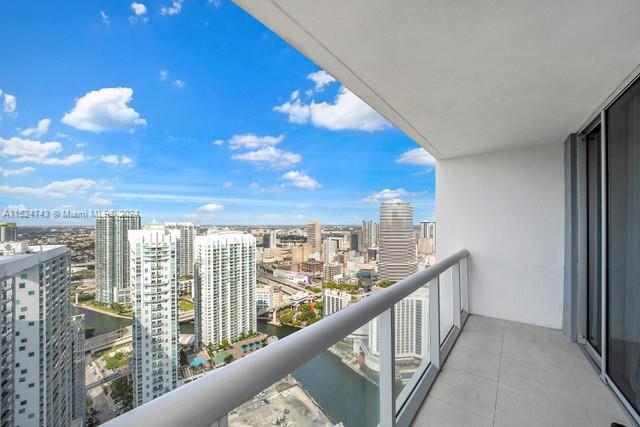 485 Brickell Ave # 4608