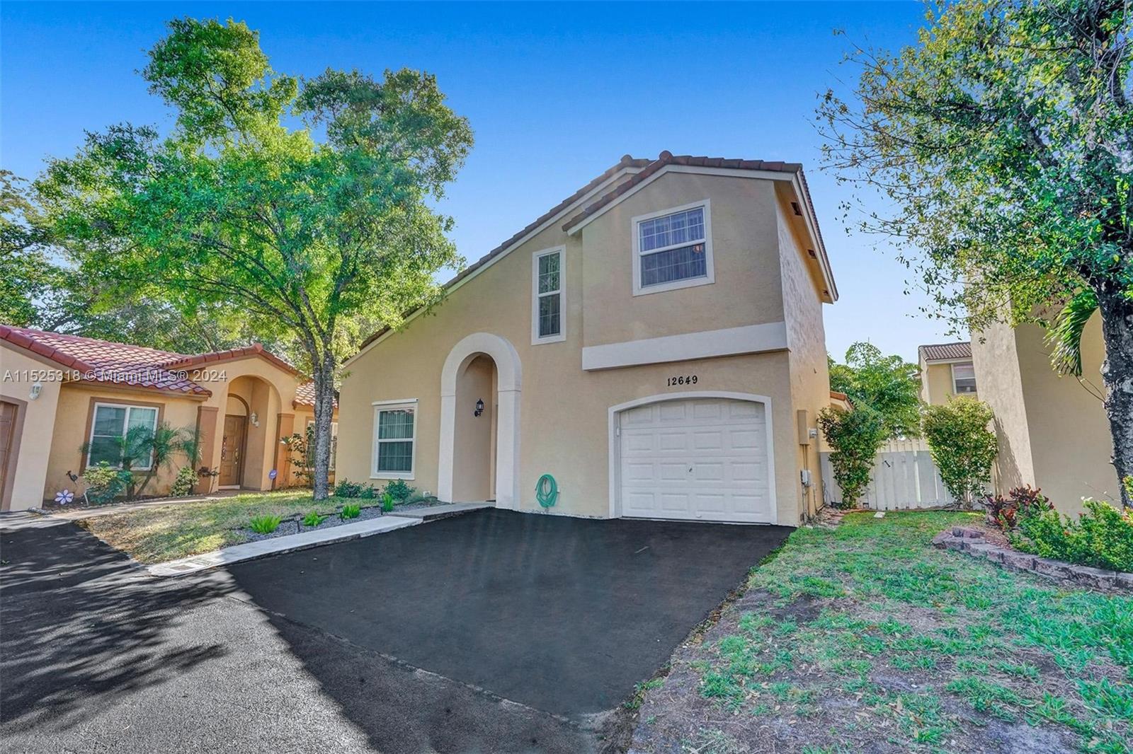12649 NW 12th Ct