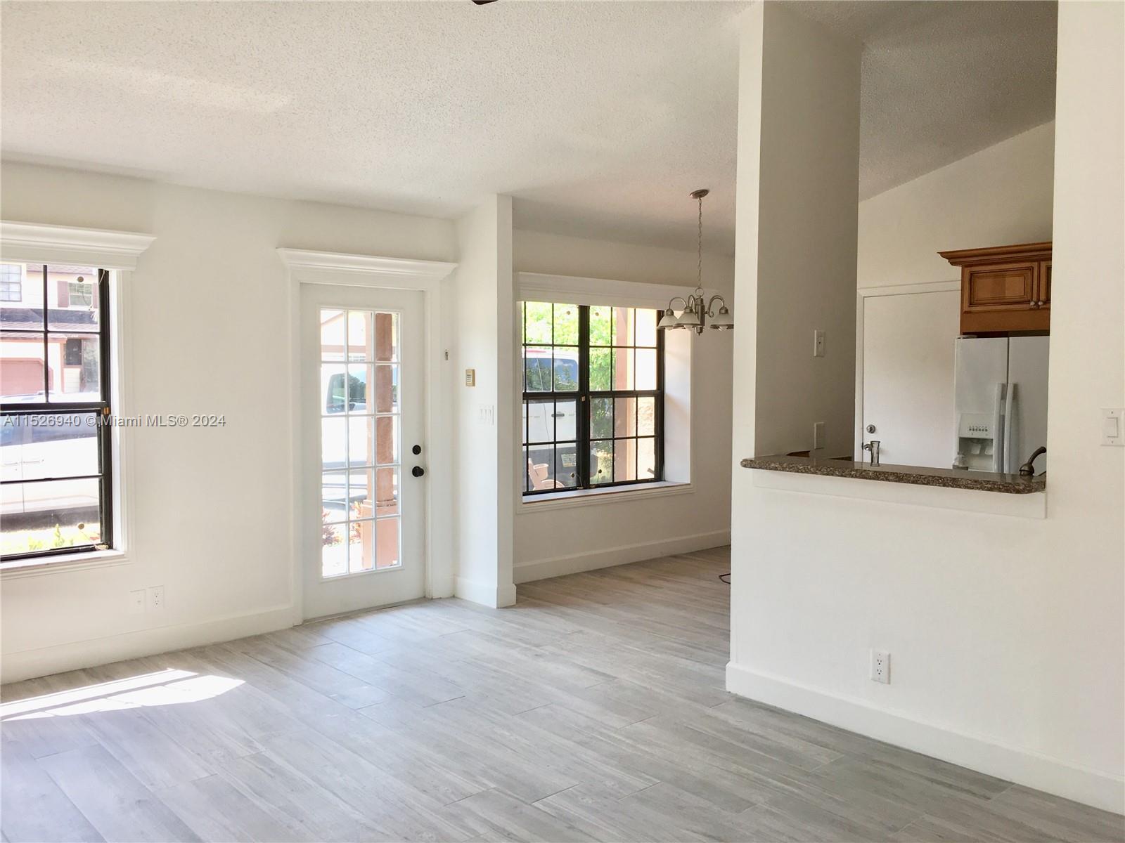 11239 W Model Cir W # 0