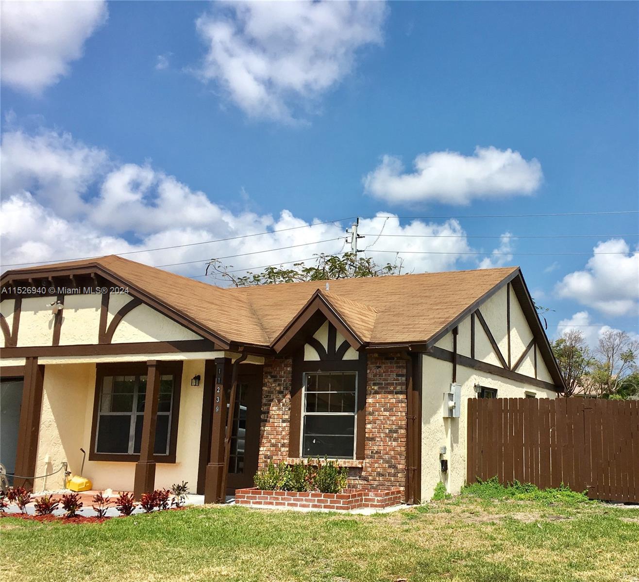 11239 W Model Cir W # 0
