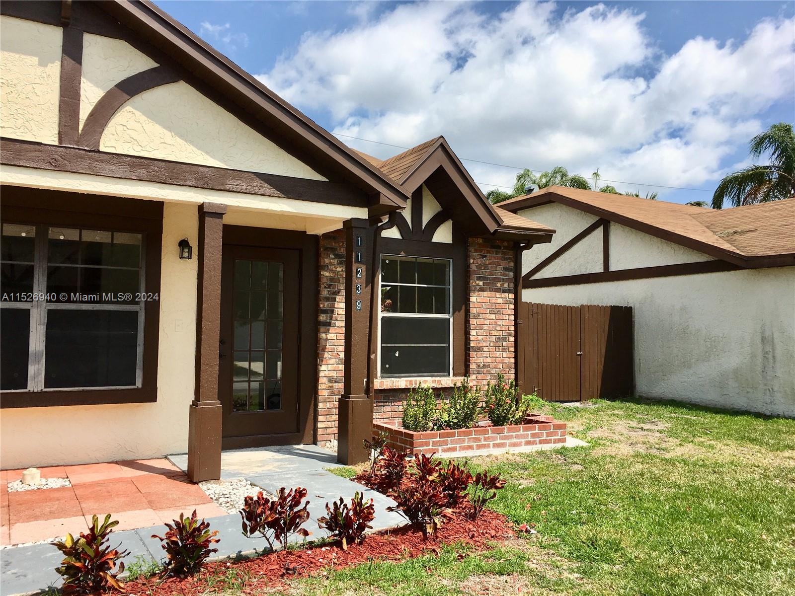 11239 W Model Cir W # 0