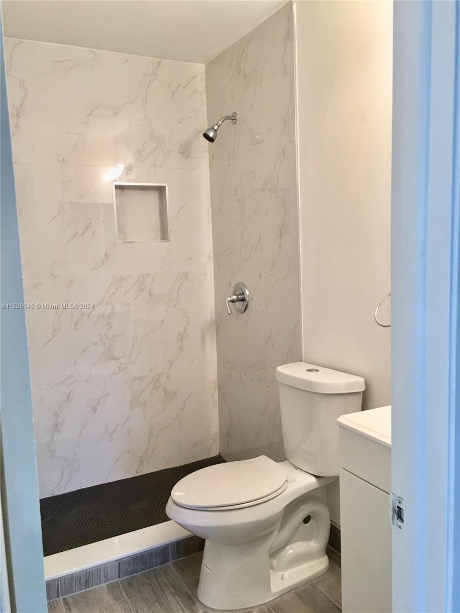 11239 W Model Cir W # 0