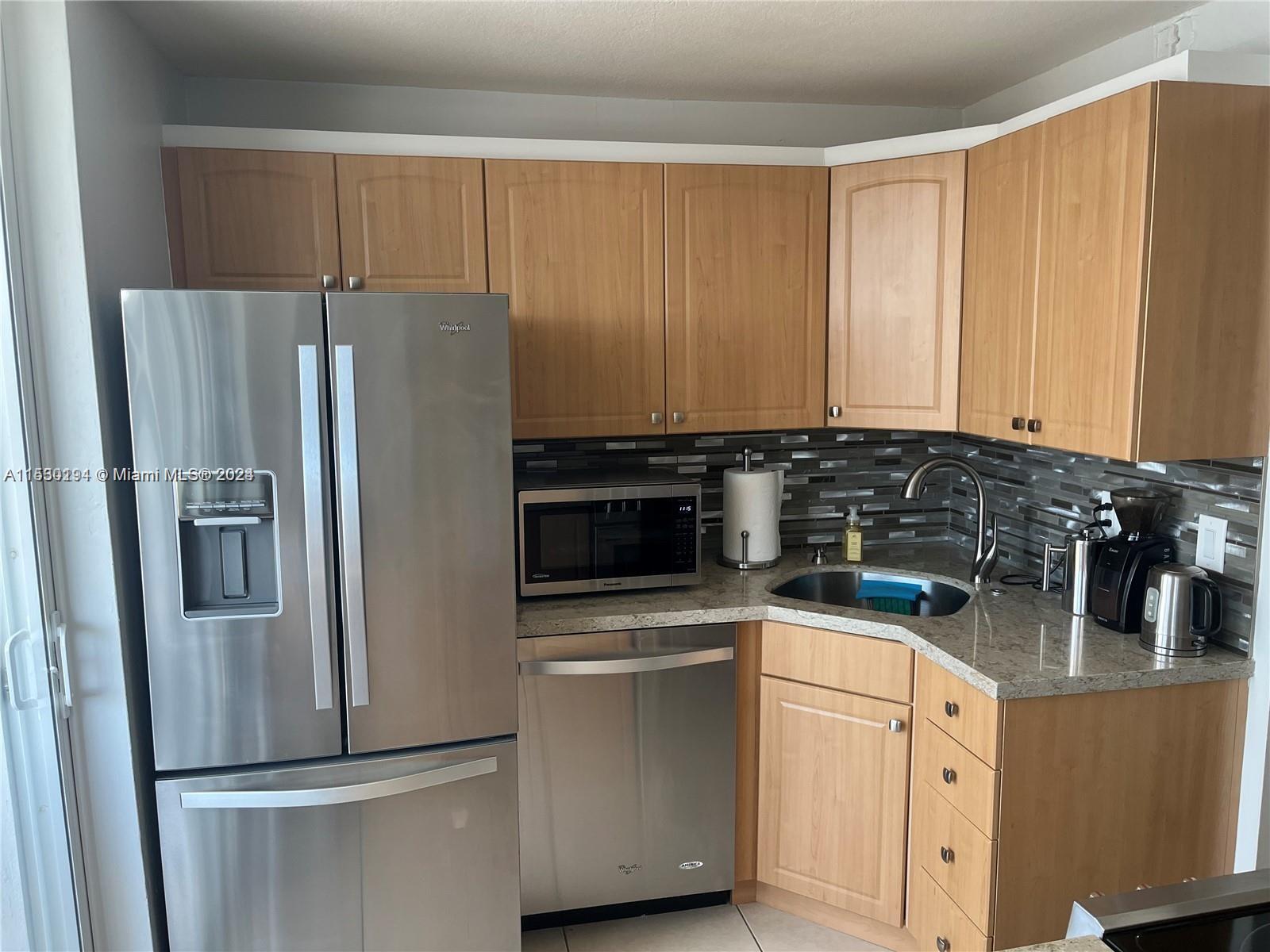 1505 N Riverside Dr # 1003