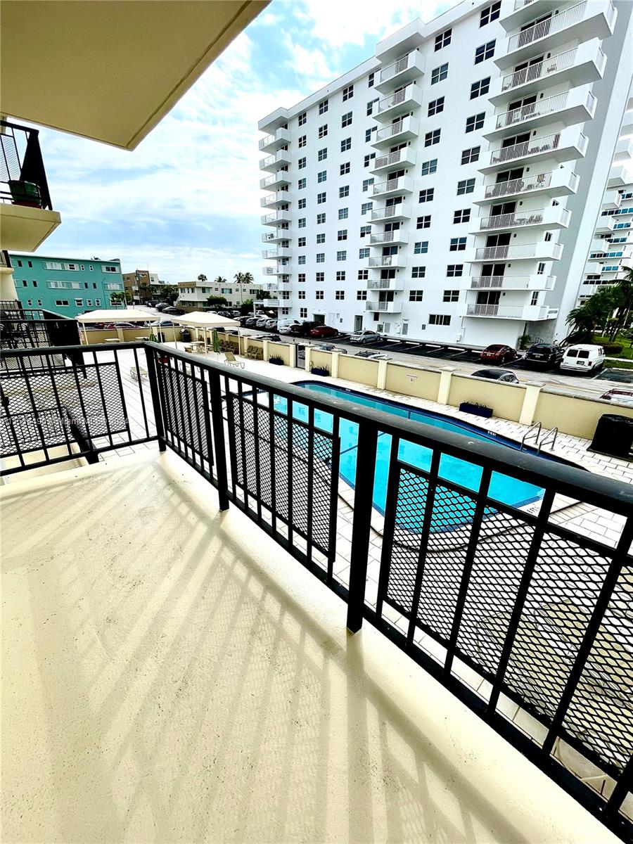 1501 S Ocean Dr # 204