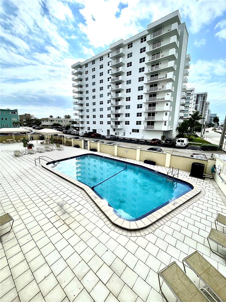 1501 S Ocean Dr # 204