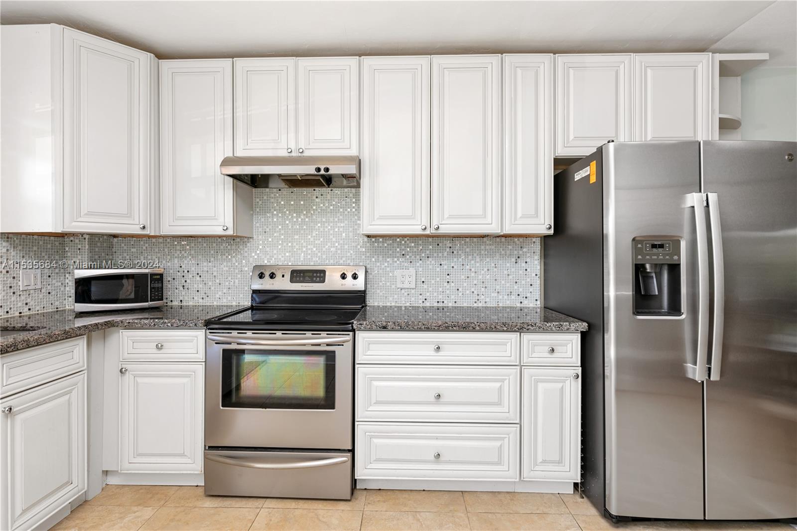 298 SE 6th Ave # 2