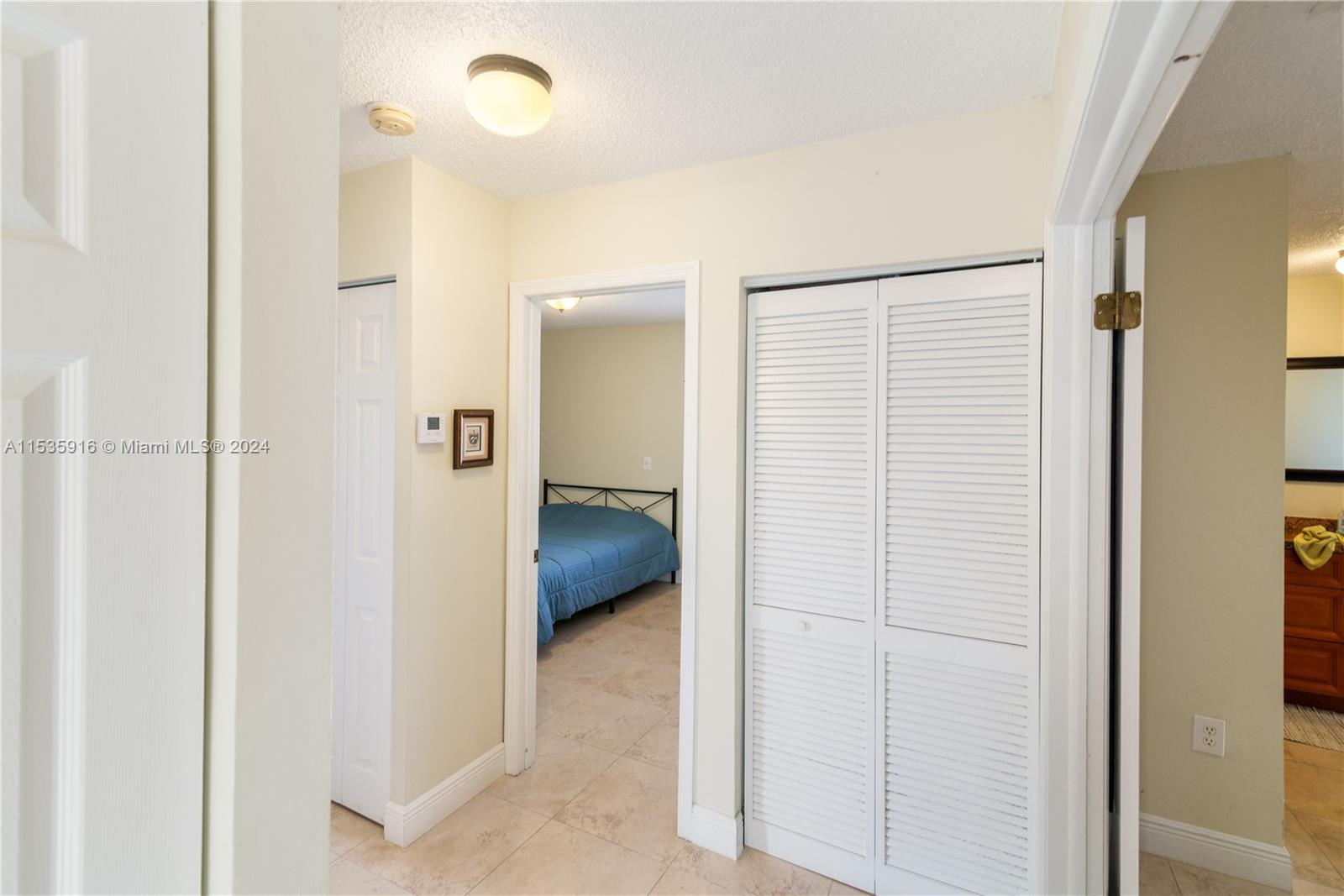 529 SW 88th Pl E