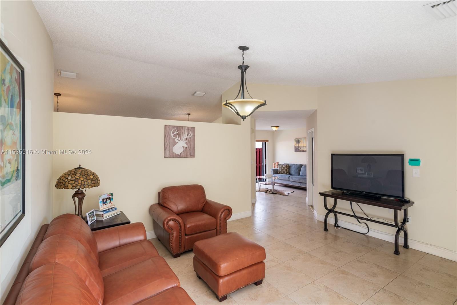 529 SW 88th Pl E