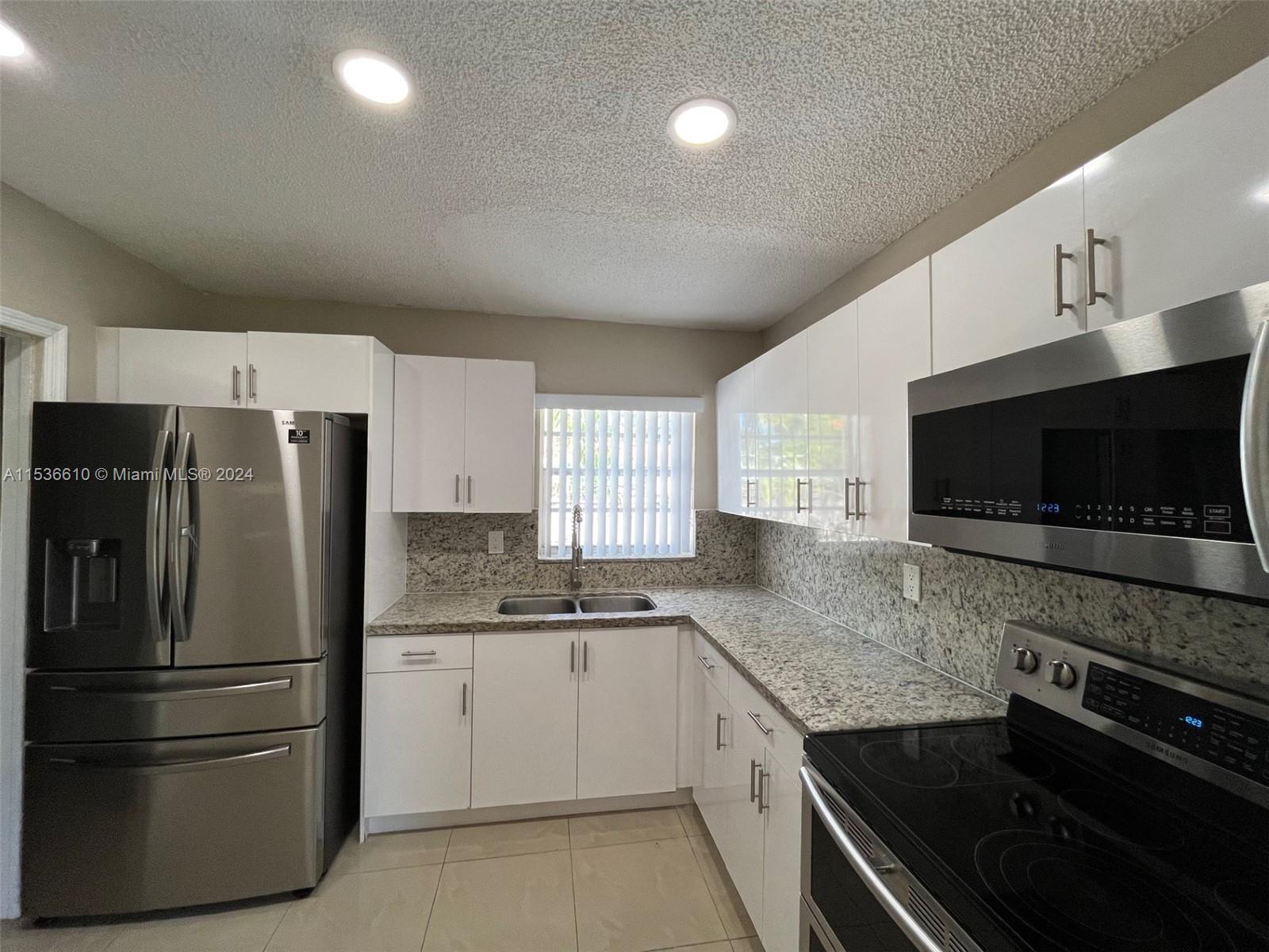 15263 SW 102nd Pl