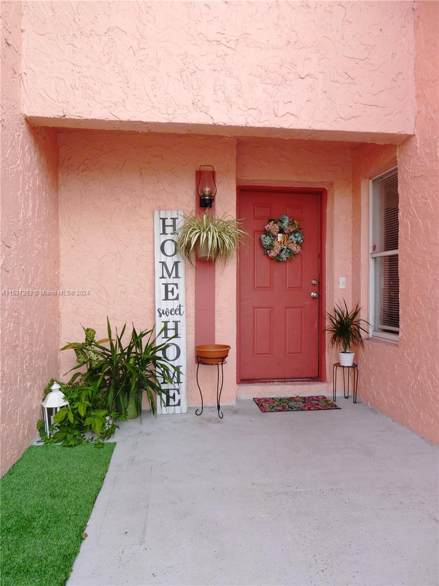 5638 NW 16th St # 11