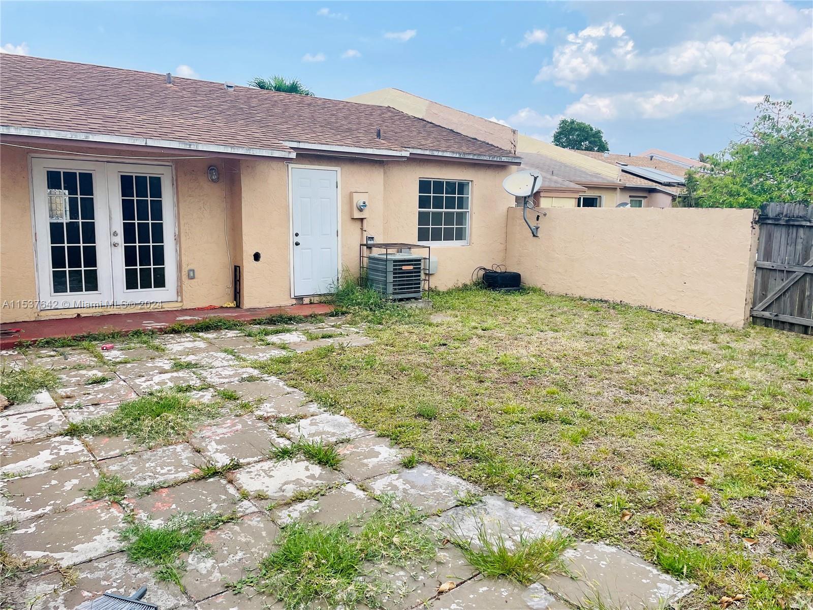 20122 NW 28th Ct