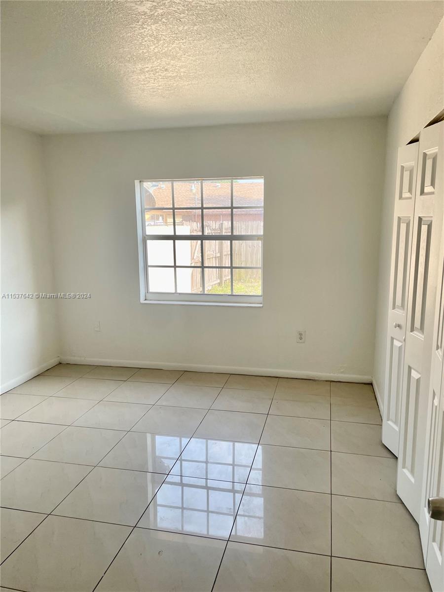 20122 NW 28th Ct