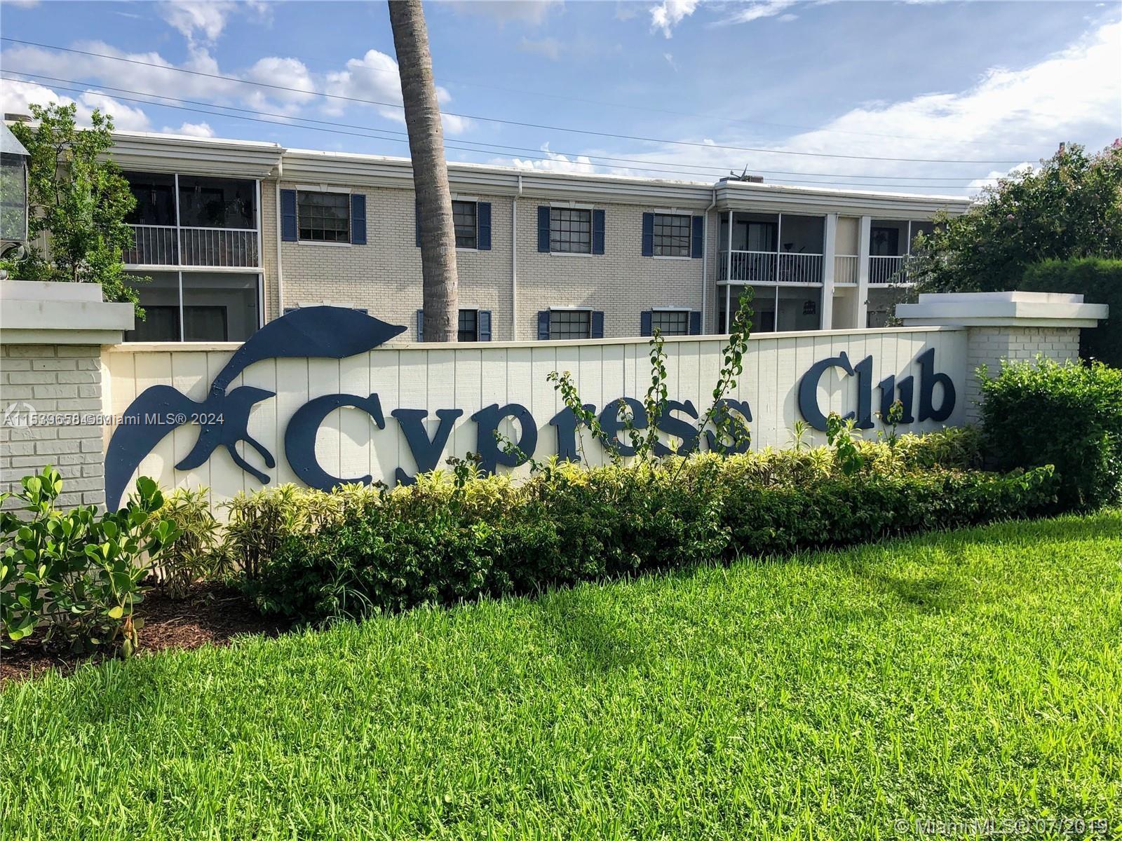 180 Cypress Club Dr # 822