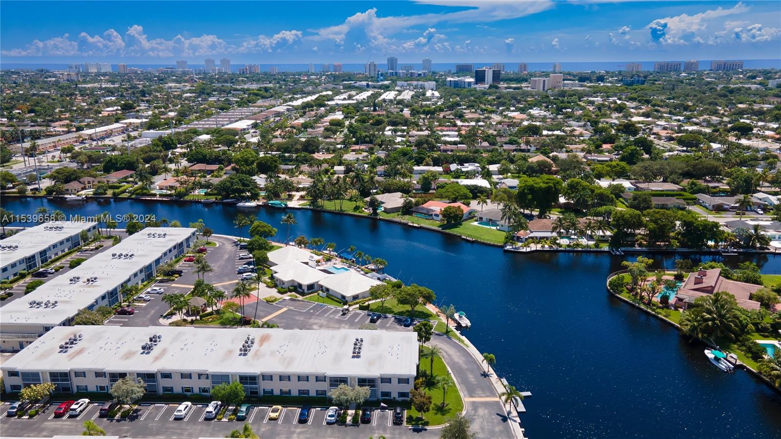 180 Cypress Club Dr # 822