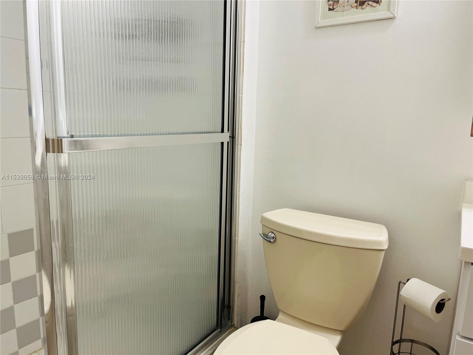 180 Cypress Club Dr # 822