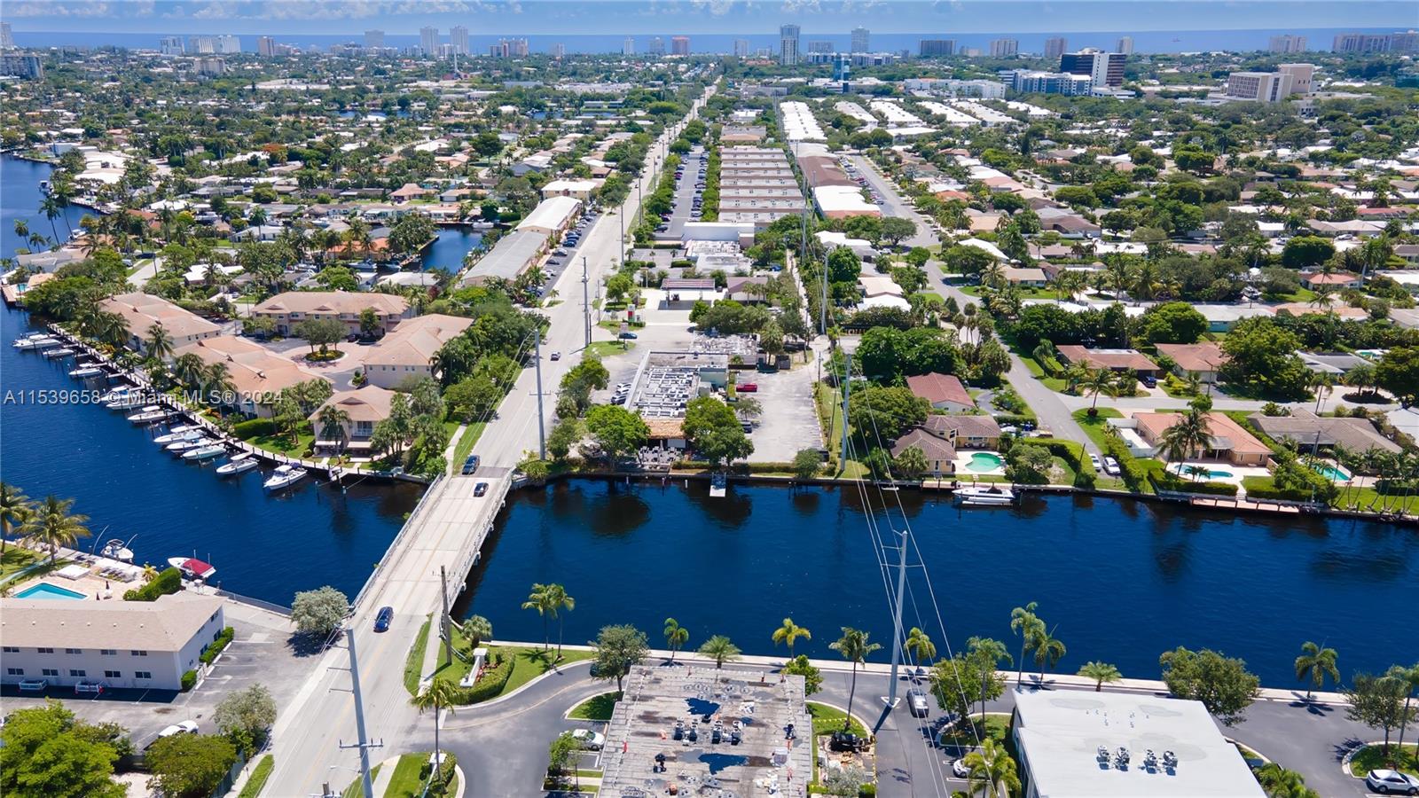 180 Cypress Club Dr # 822