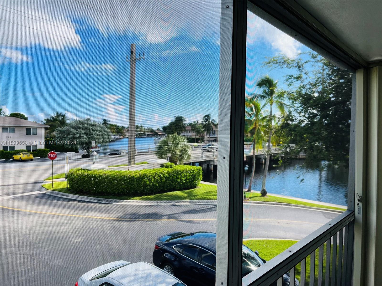 180 Cypress Club Dr # 822