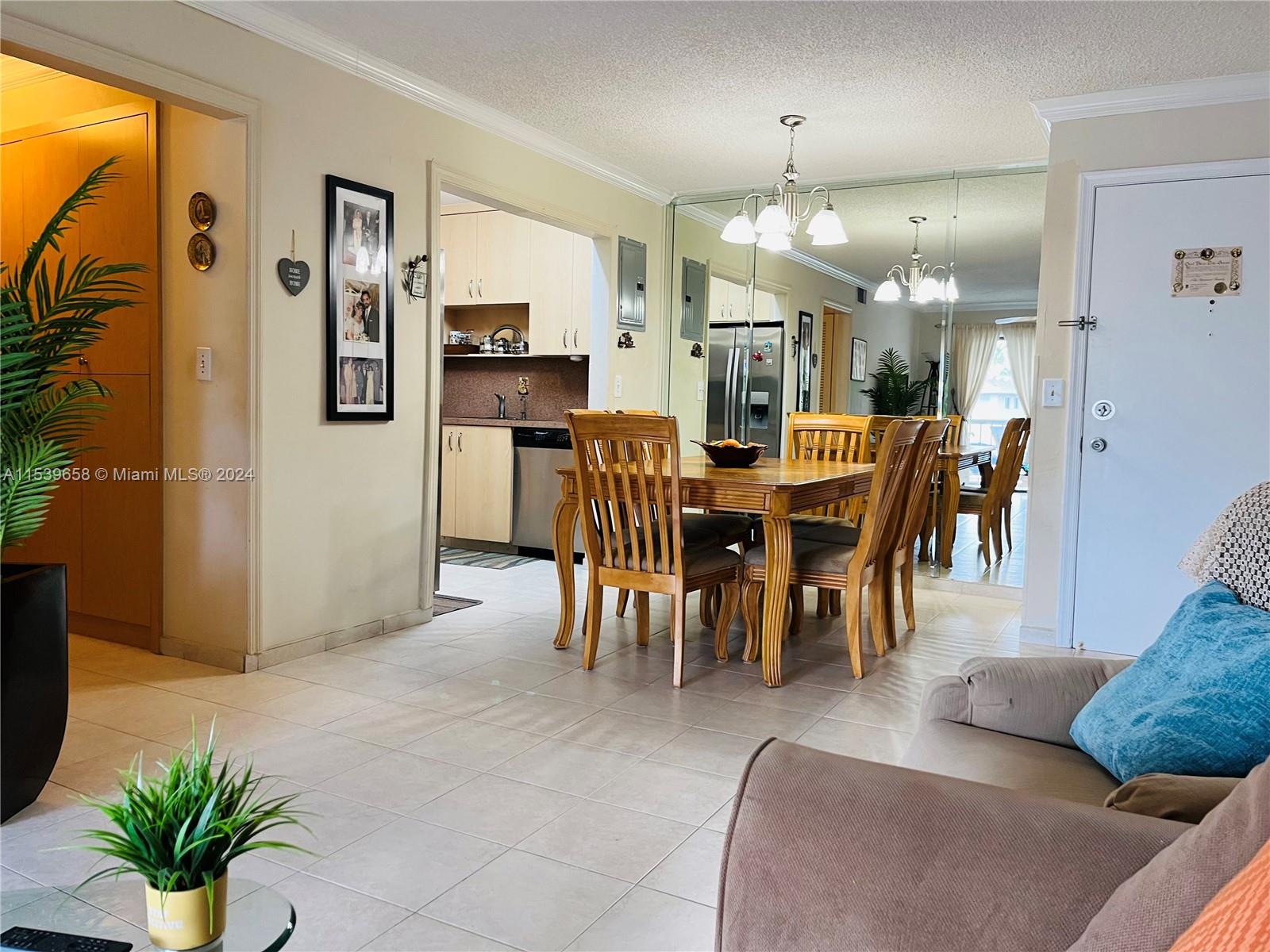 180 Cypress Club Dr # 822