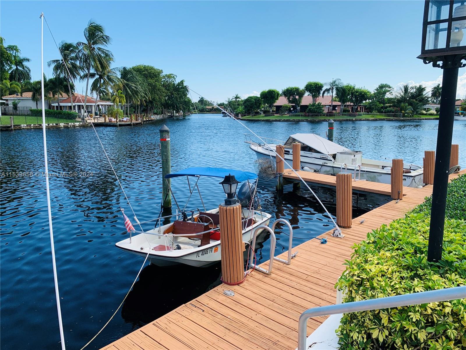 180 Cypress Club Dr # 822