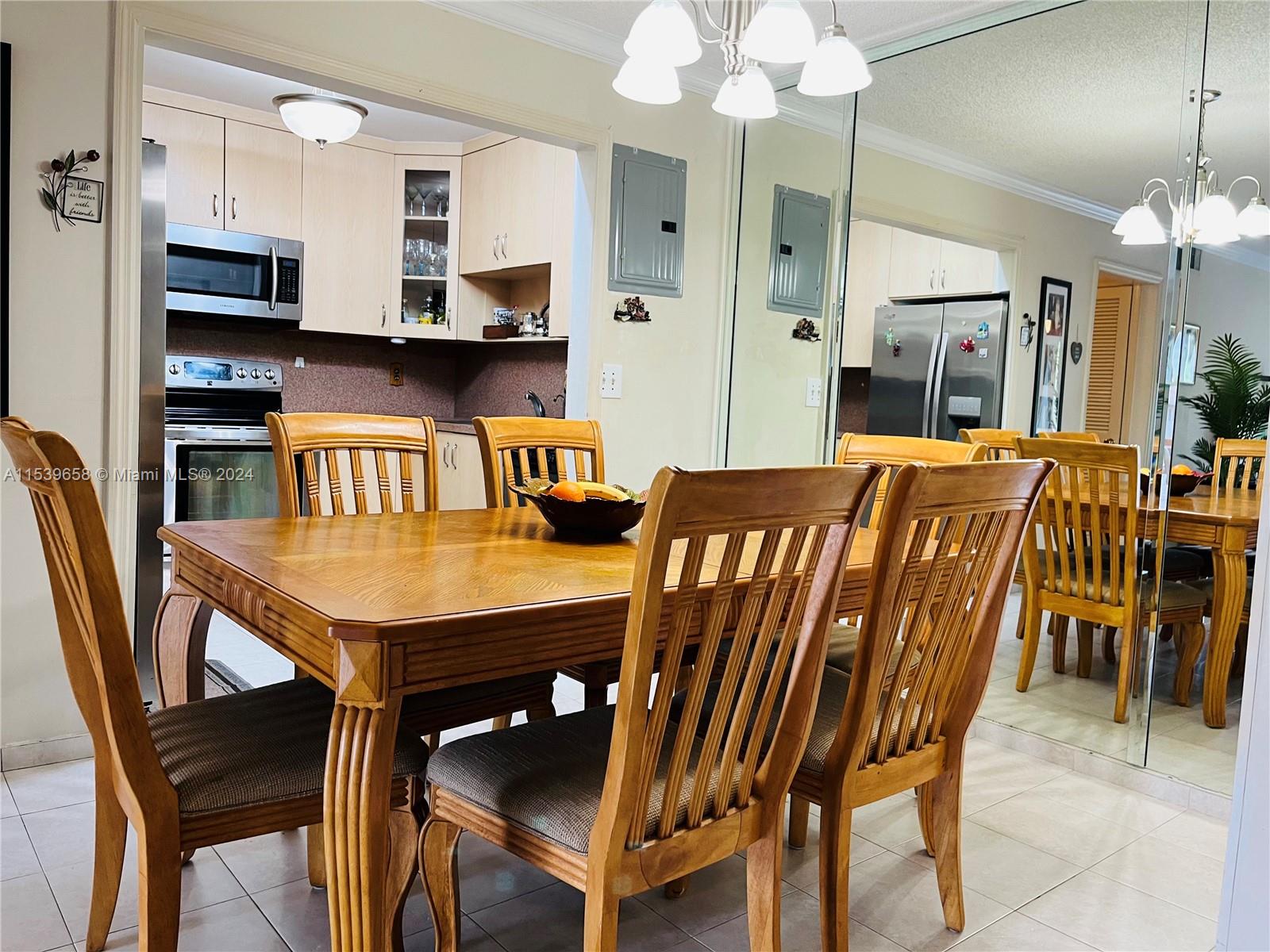 180 Cypress Club Dr # 822