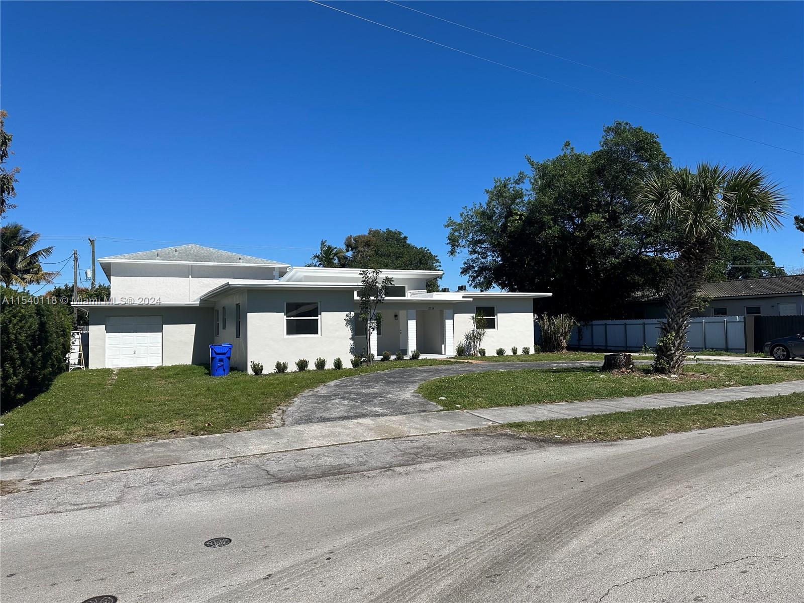 2719 Lincoln St # 7 Unit: 1-7