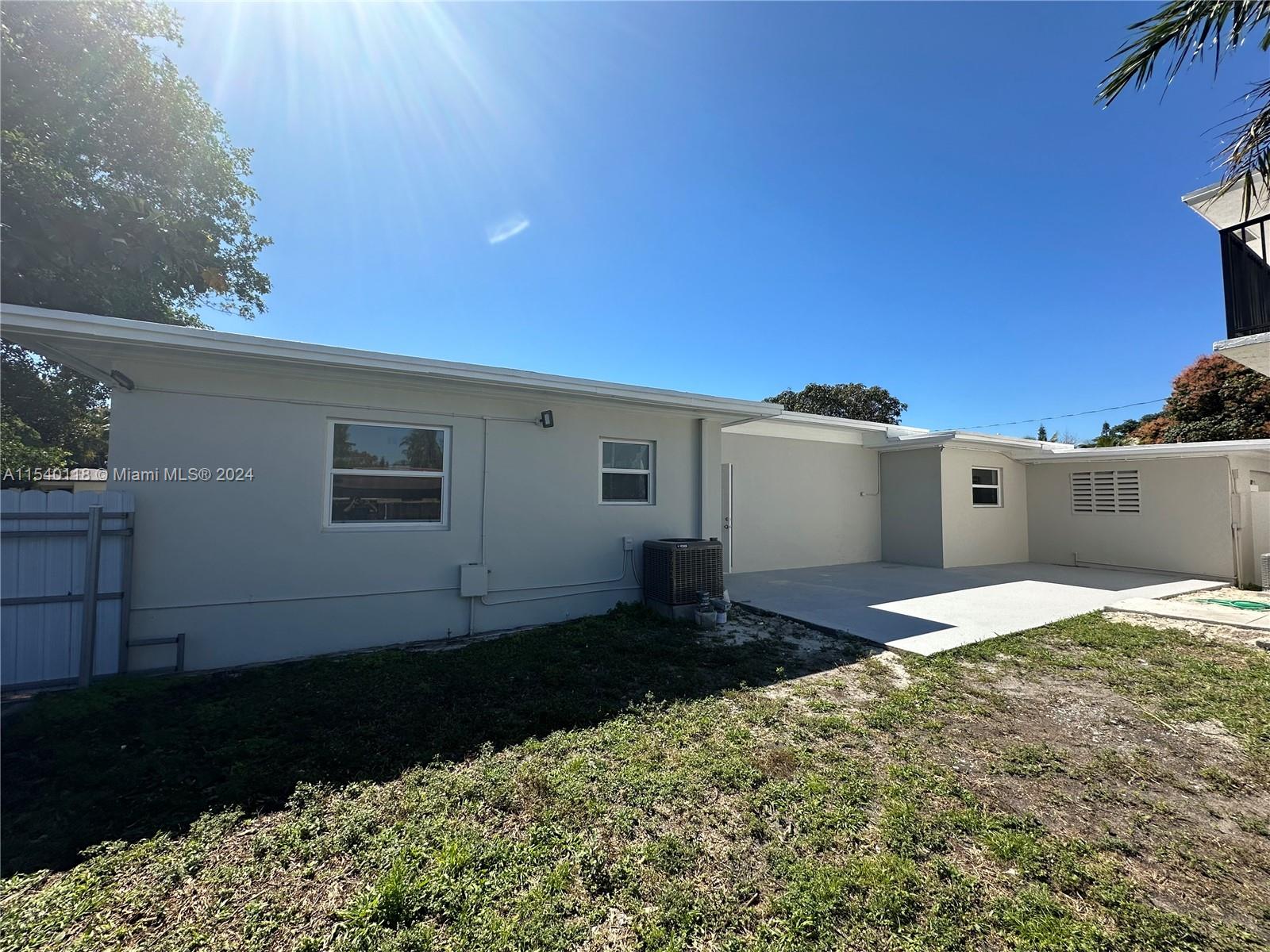 2719 Lincoln St # 7 Unit: 1-7