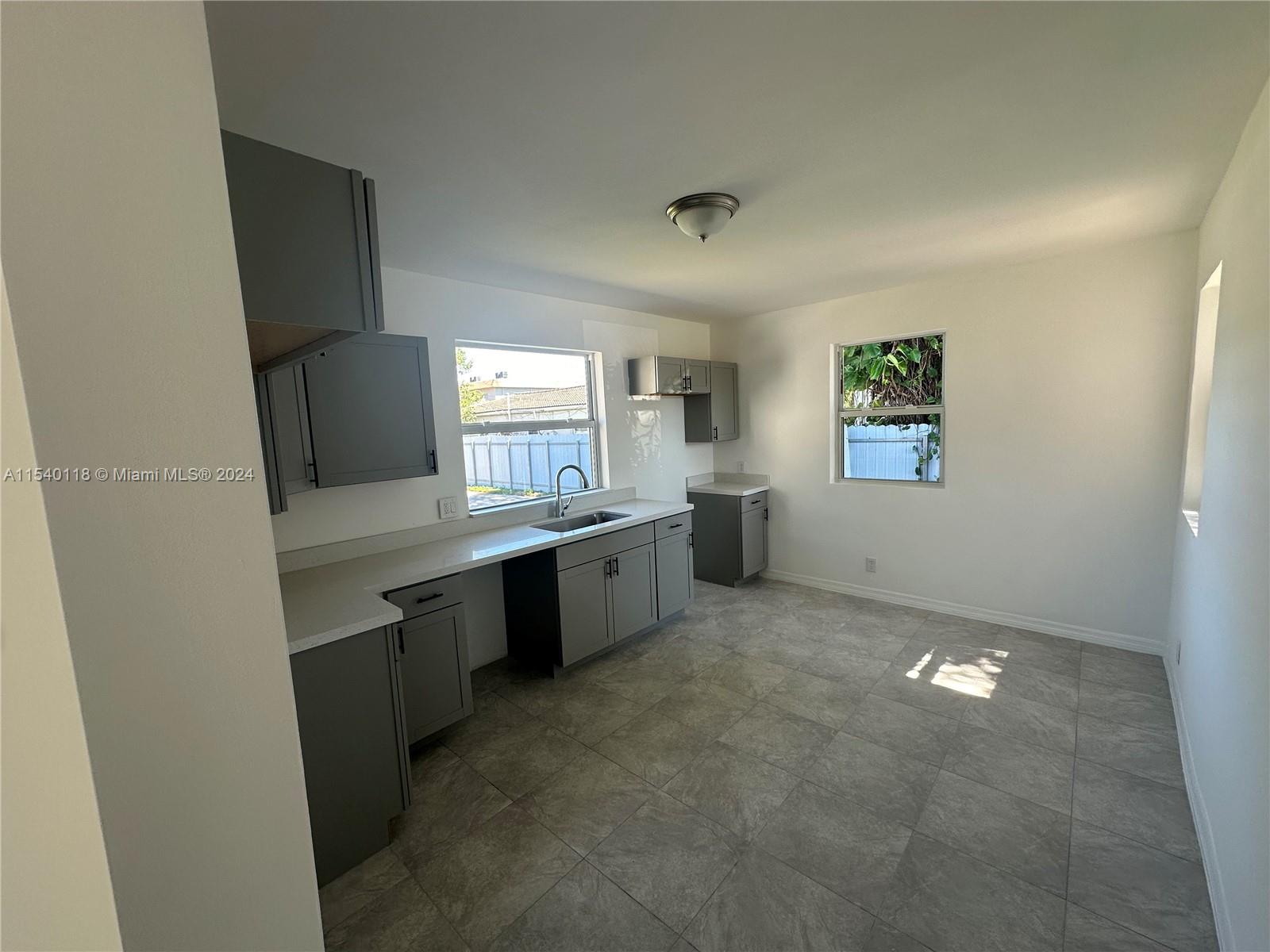 2719 Lincoln St # 7 Unit: 1-7