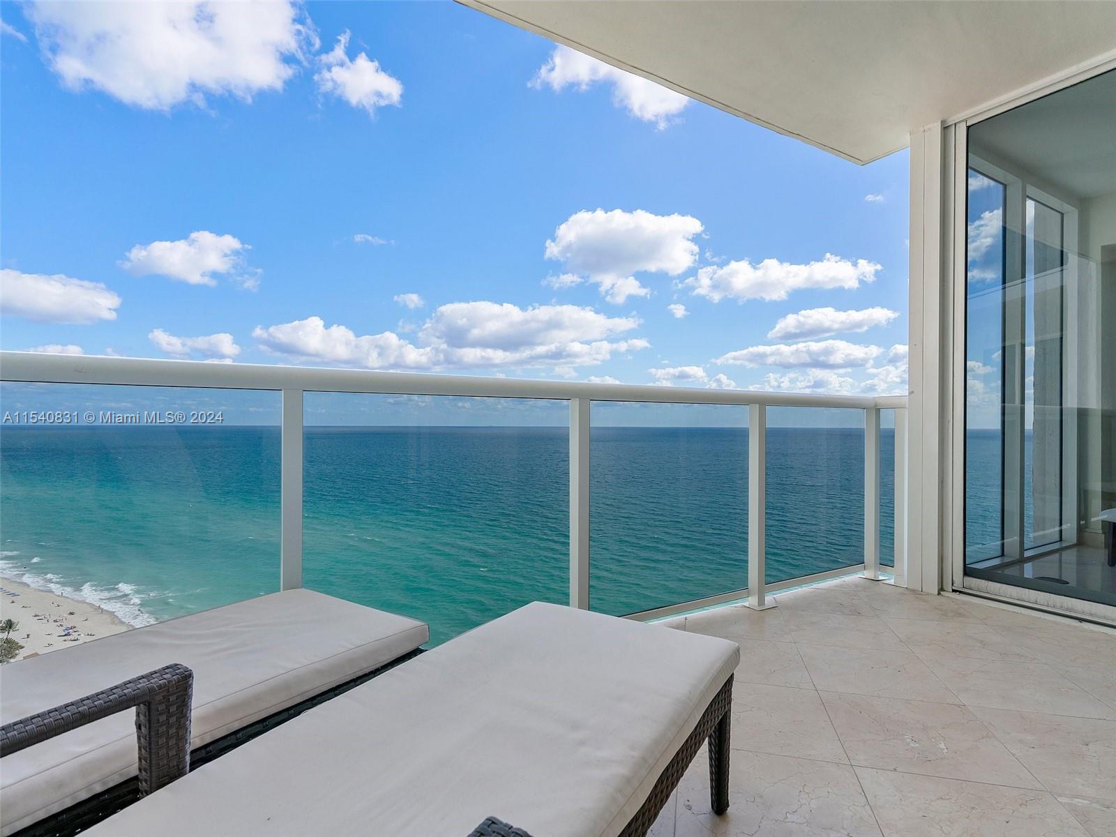 19111 Collins Ave # 2207