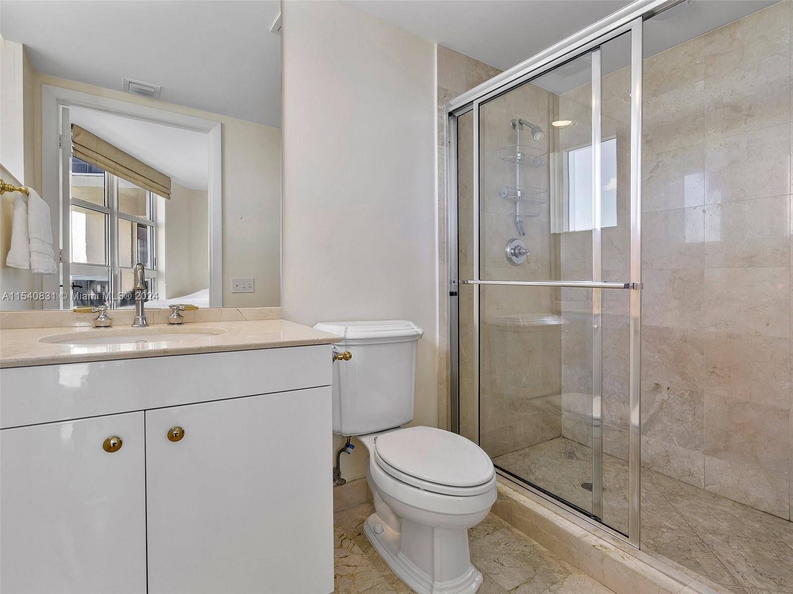 19111 Collins Ave # 2207