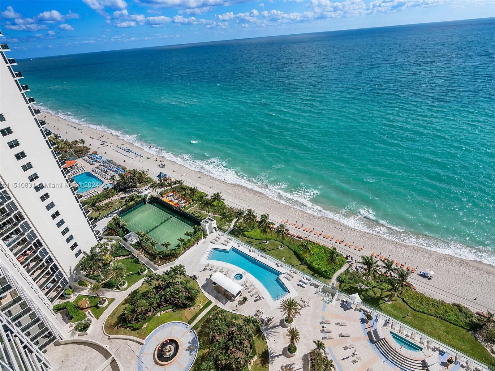 19111 Collins Ave # 2207