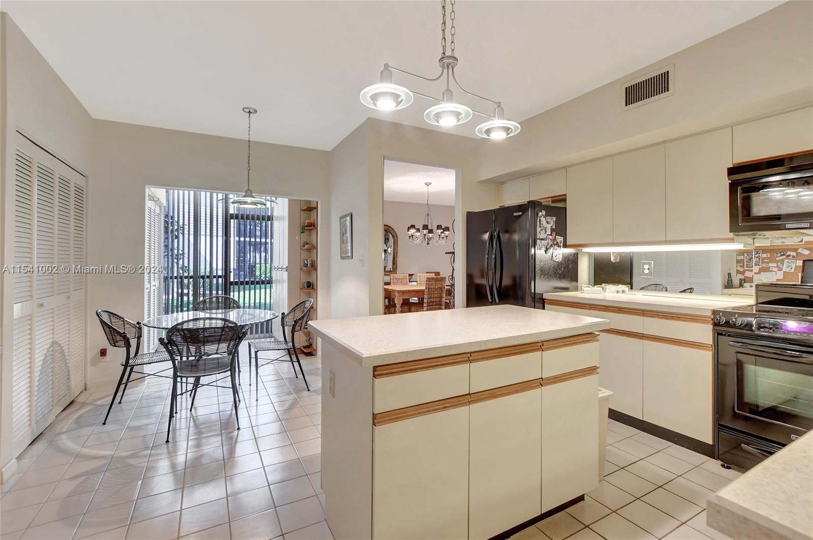 7602 Elmridge Dr # L Unit: 4-L