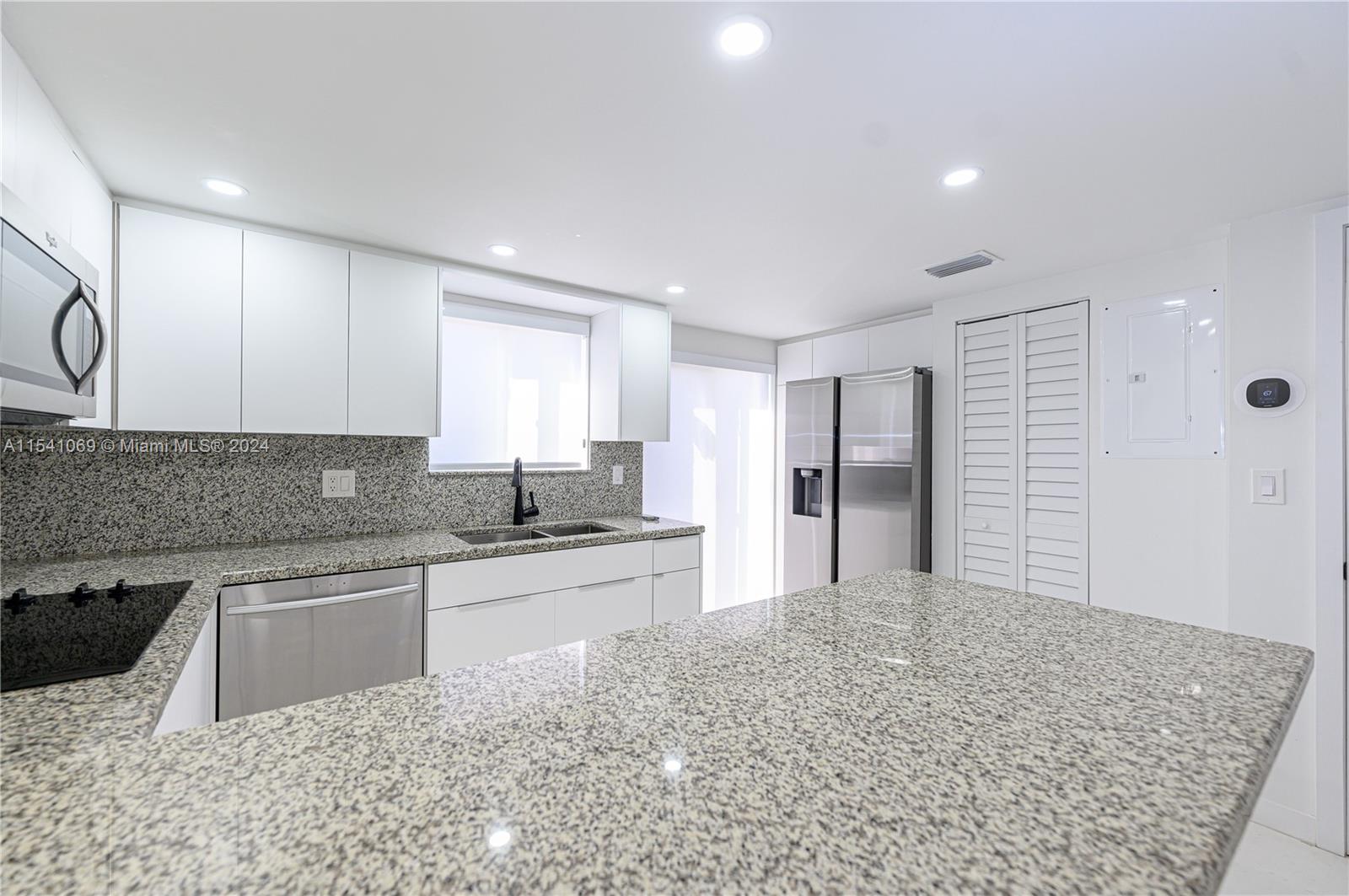 451 NW 82nd Ave # 804