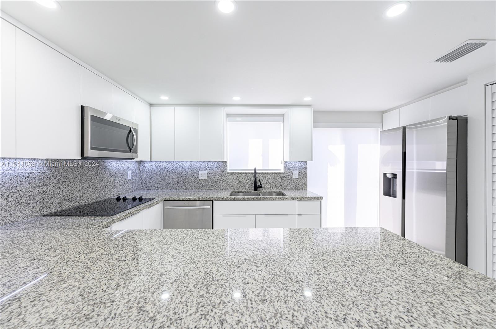 451 NW 82nd Ave # 804