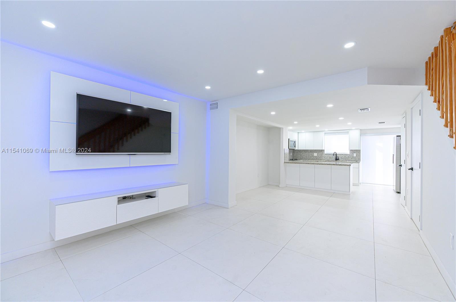 451 NW 82nd Ave # 804