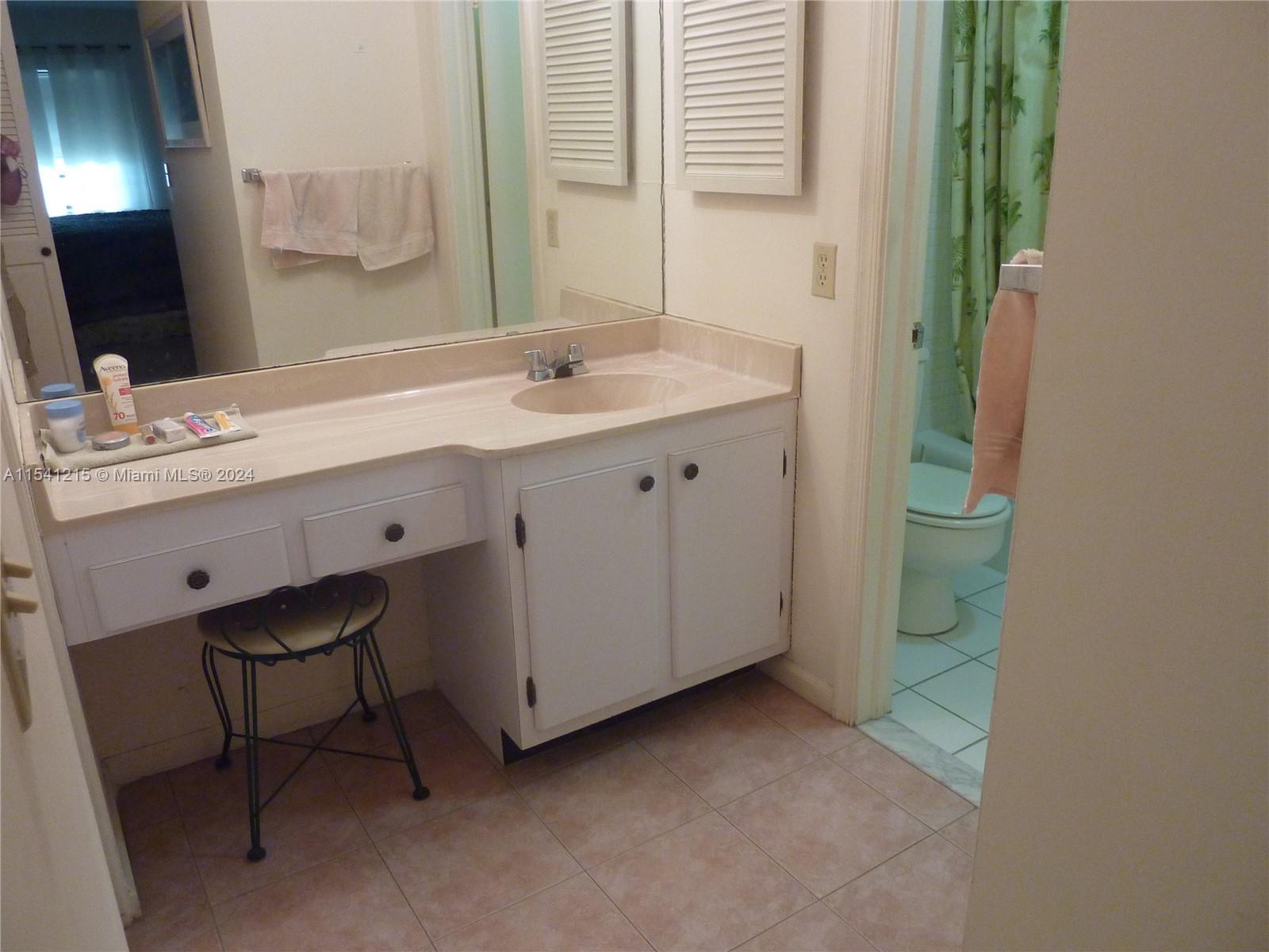 140 Cypress Club Dr # 403