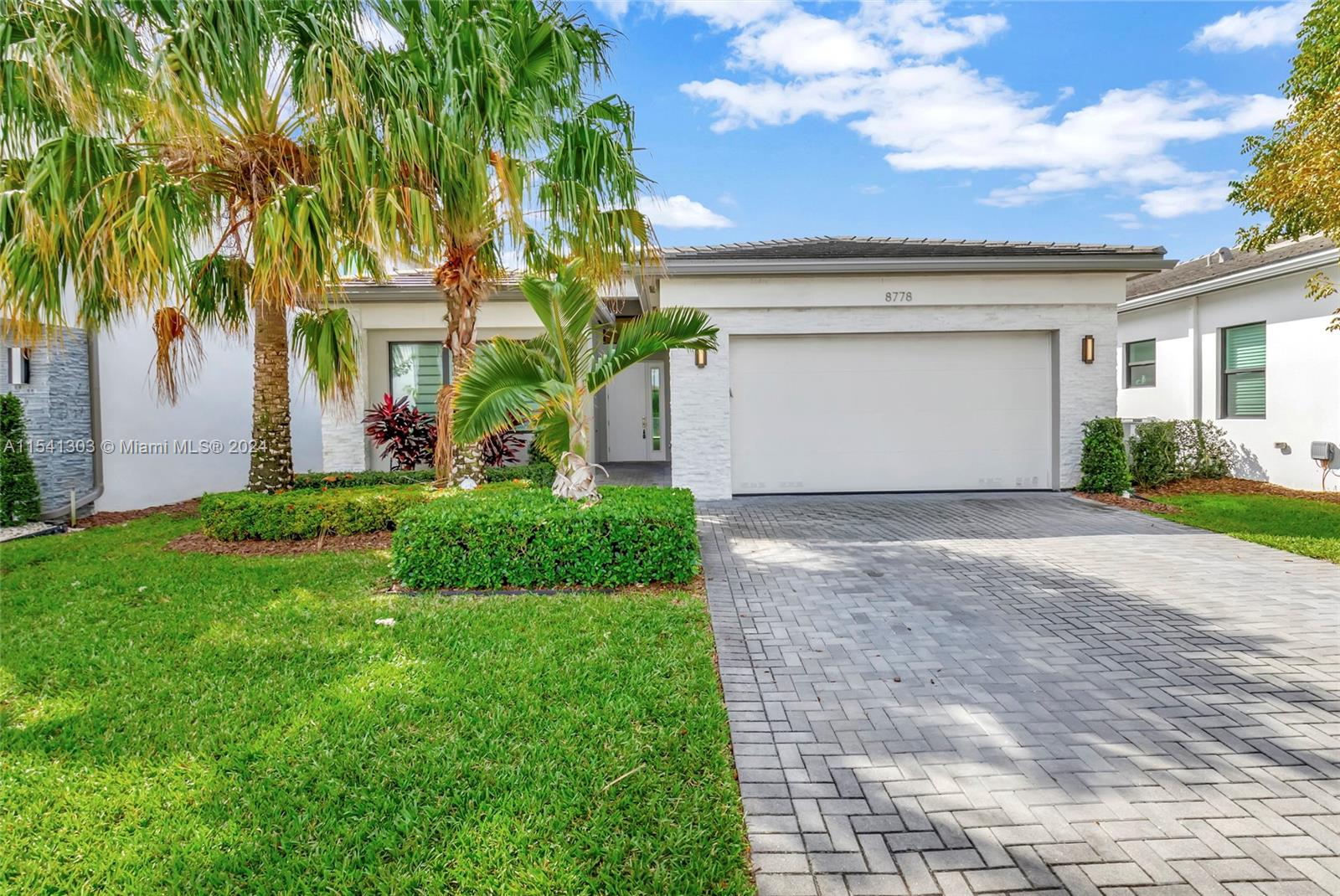8778 Quiet Inlet Ln