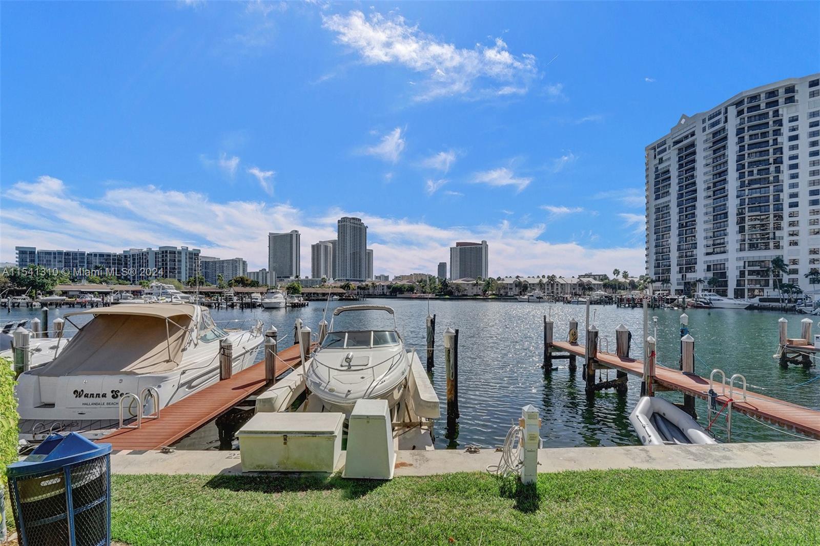 600 Three Islands Blvd # 1521
