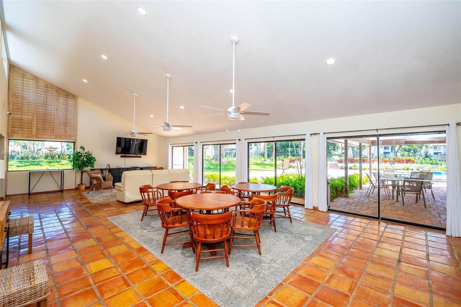 7200 NW 2nd Ave # 1250
